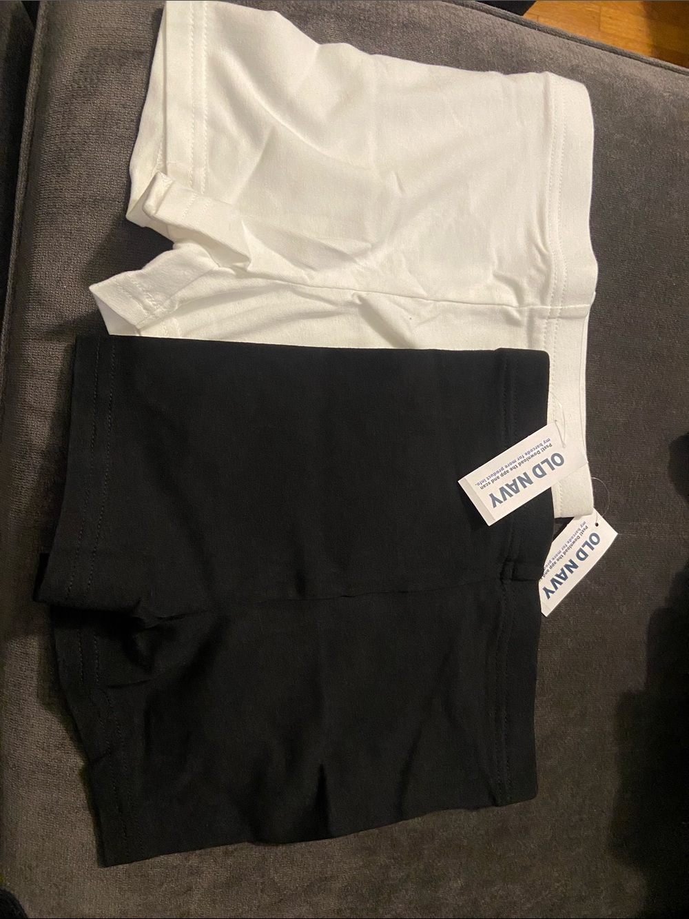 Old Navy girls size 6/7 s Black and White two pairs Bike Shorts NWT